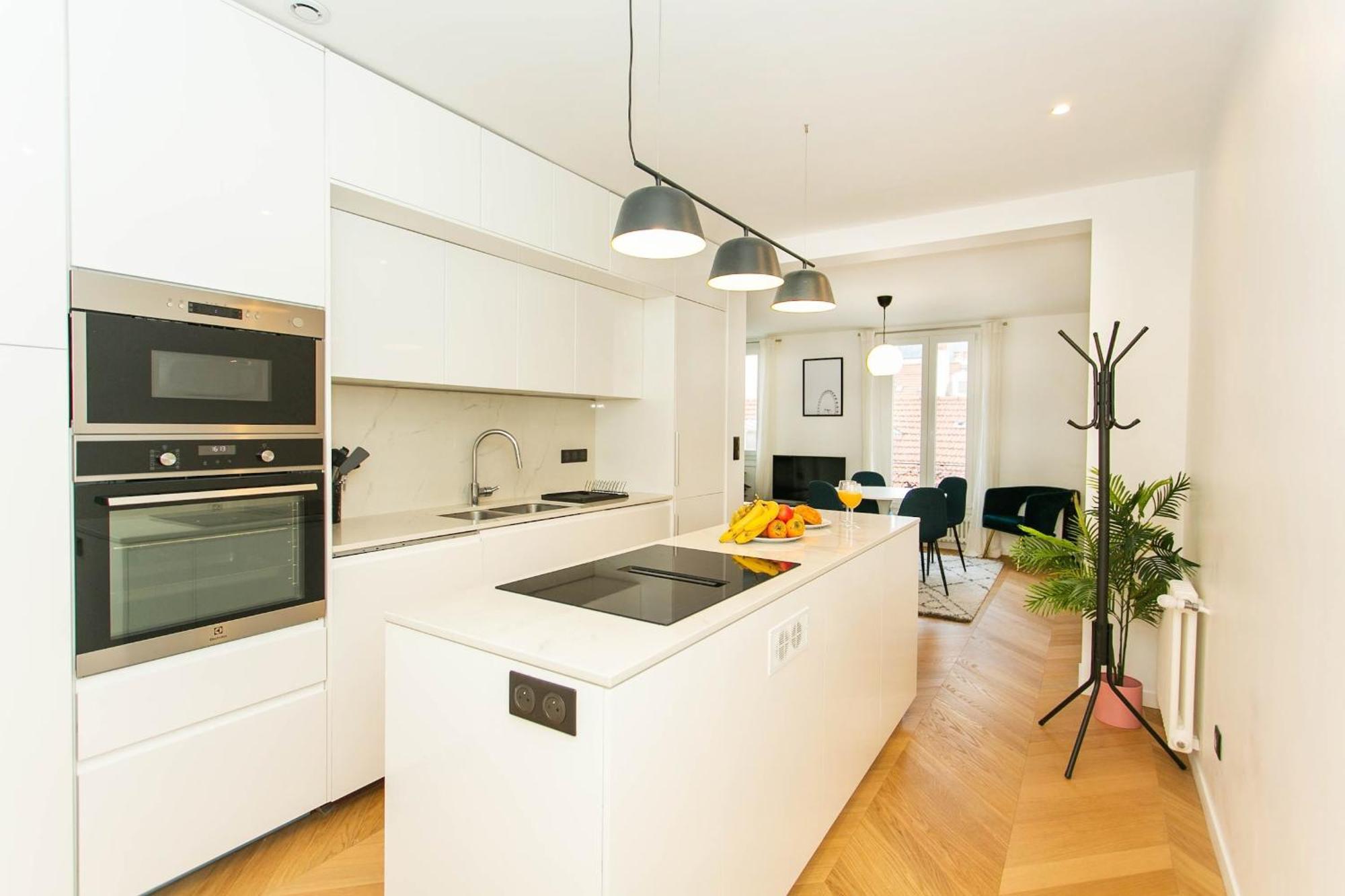 Appartamento Cozy 2br Near Champs-elysees Parigi